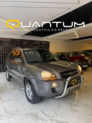 HYUNDAI TUCSON 2.0 MPFI GLS 16V 143CV 2WD FLEX 4P AUTOMÁTICO HYUNDAI TUCSON 2.0 MPFI GLS 16V 143CV 2WD FLEX 4P AUTOMÁTICO